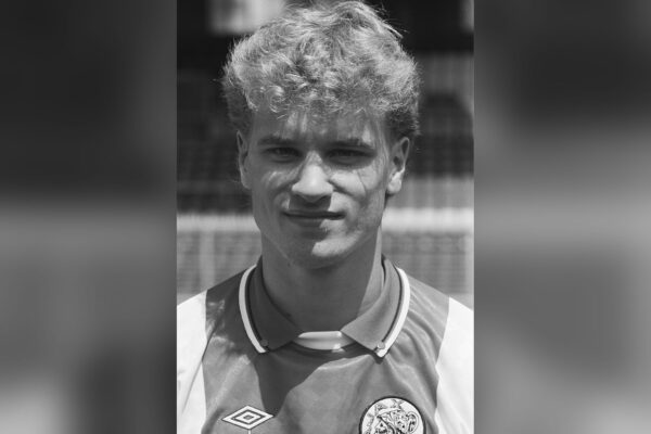 Dennis Bergkamp